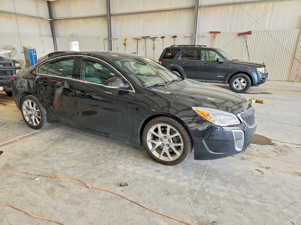 58220236 :رقم المزاد ، 2G4GU5GX3G9183389 vin ، 2016 Buick Regal مزاد بيع
