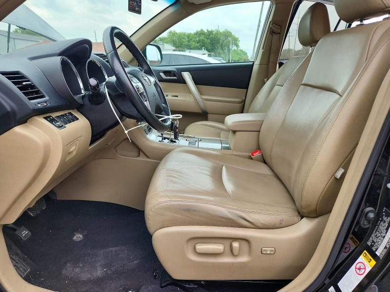 Продажа на аукционе авто 2013 Toyota Highlander, vin: 5TDBK3EH6DS272297, номер лота: 58183066