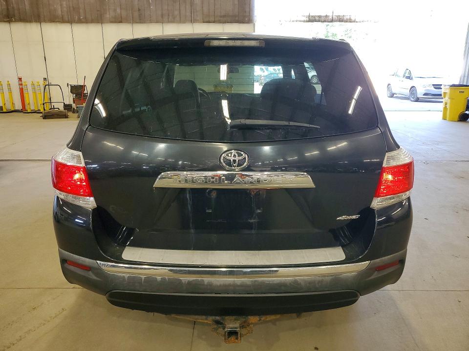 Продажа на аукционе авто 2013 Toyota Highlander, vin: 5TDBK3EH6DS203562, номер лота: 55882936