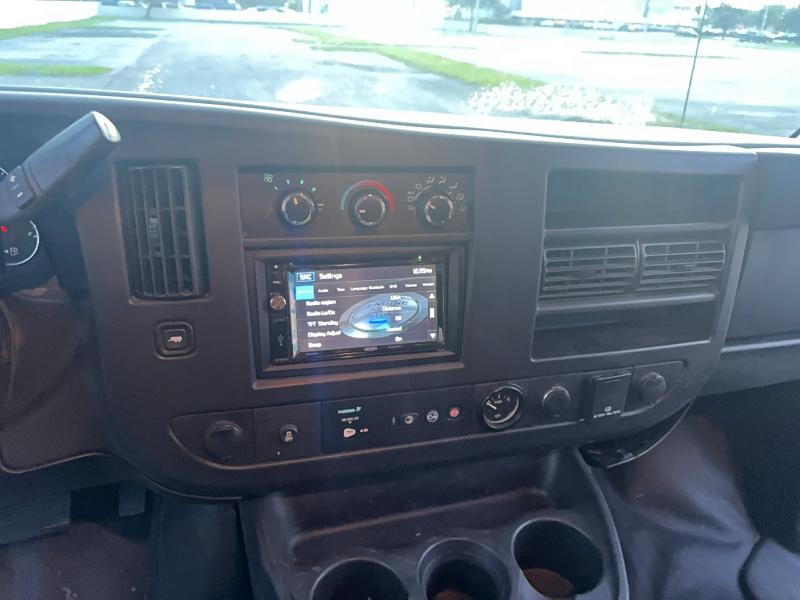 57080876 :رقم المزاد ، 1HA3GRCG0KN000104 vin ، 2019 Chevrolet Express G3500 مزاد بيع