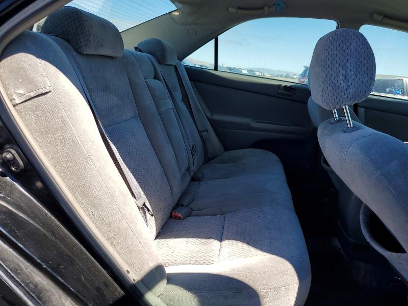 58510176 :رقم المزاد ، 4T1BF30K94U074781 vin ، 2004 Toyota Camry مزاد بيع