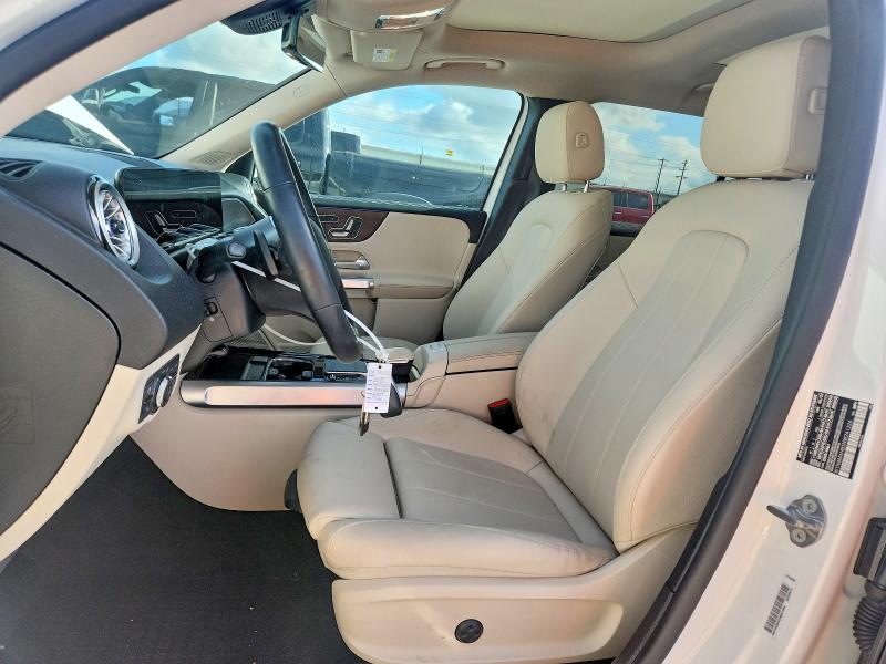 56564866 :رقم المزاد ، W1N4M4HB5NW241326 vin ، 2022 Mercedes-benz Glb مزاد بيع
