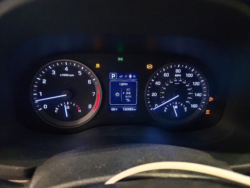 56130536 :رقم المزاد ، KM8J3CA49JU681828 vin ، 2018 Hyundai Tucson مزاد بيع