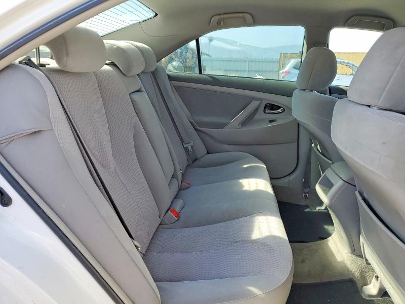 2011 Toyota Camry მანქანა იყიდება აუქციონზე, vin: 4T1BF3EKXBU586720, აუქციონის ნომერი: 55805926