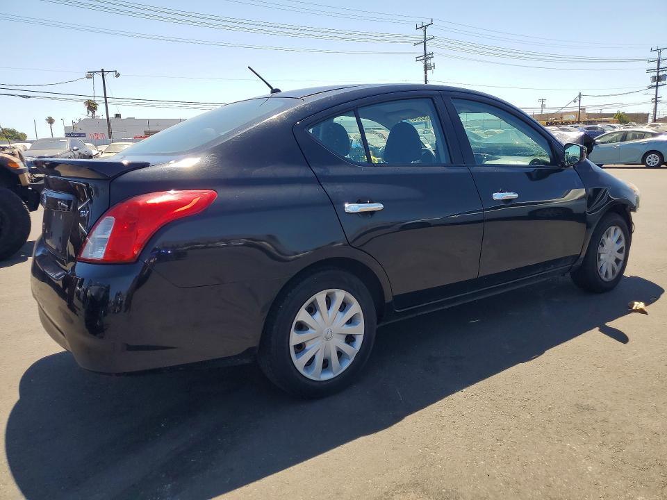 2017 Nissan Versa მანქანა იყიდება აუქციონზე, vin: 3N1CN7AP2HL840964, აუქციონის ნომერი: 57632986