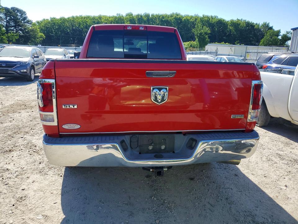 55961536 :رقم المزاد ، 1C6RR6GG1HS722846 vin ، 2017 Ram 1500 مزاد بيع