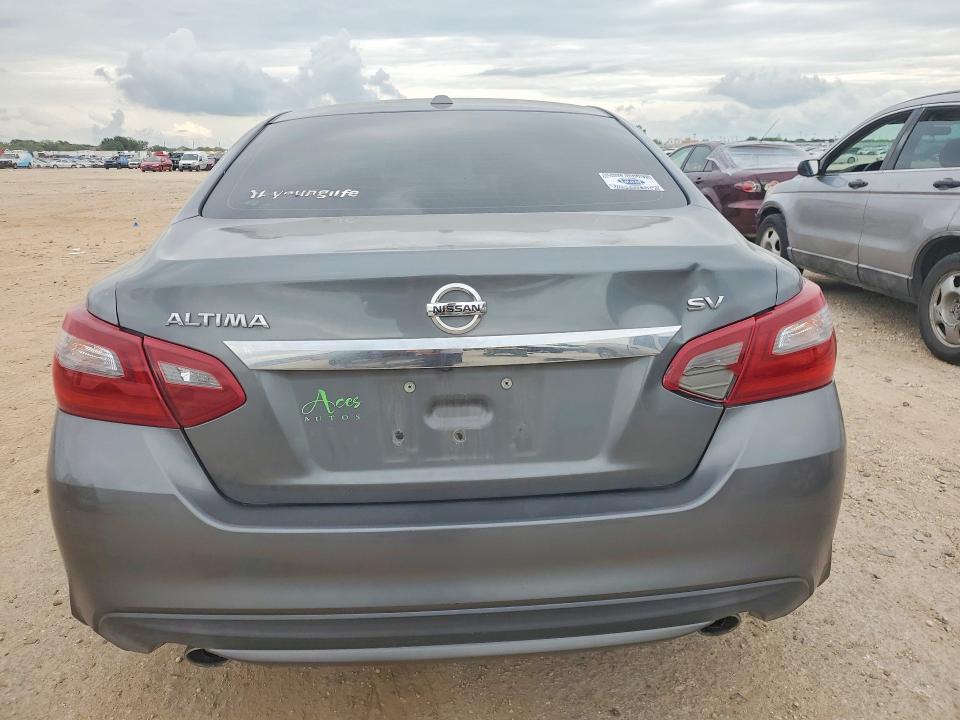 2018 Nissan Altima მანქანა იყიდება აუქციონზე, vin: 1N4AL3AP0JC182426, აუქციონის ნომერი: 56160926