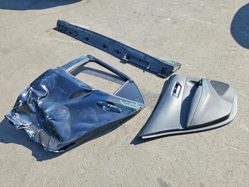 Продажа на аукционе авто 2019 Toyota Corolla Hatchback, vin: JTNK4RBE3K3015325, номер лота: 57692516