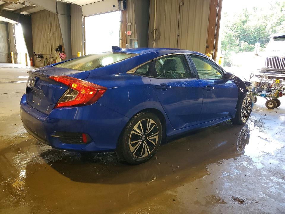 Продаж на аукціоні авто 2018 Honda Civic, vin: JHMFC1F7XJX043070, номер лоту: 58212496