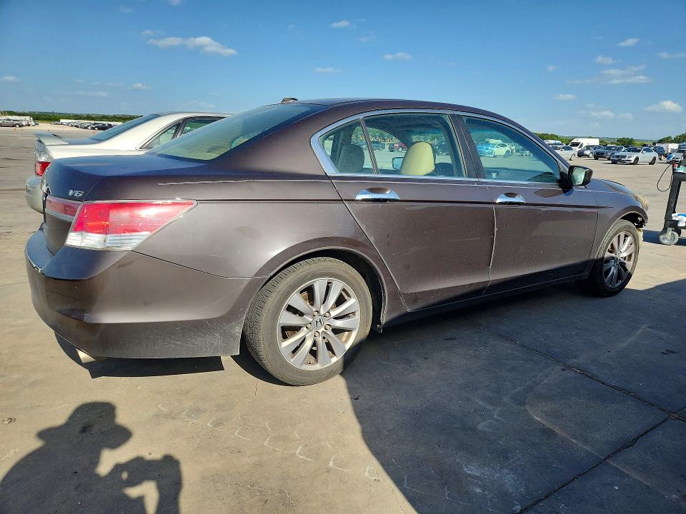 Продажа на аукционе авто 2011 Honda Accord, vin: 1HGCP3F88BA016436, номер лота: 59391156