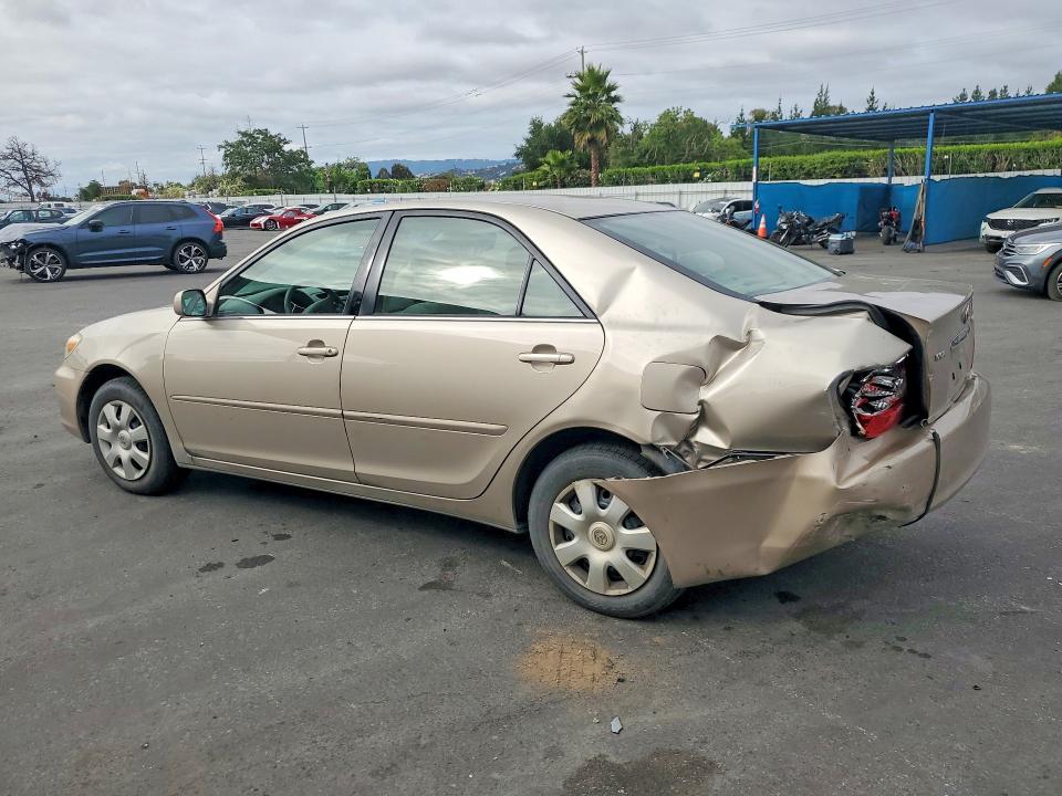 56743396 :رقم المزاد ، 4T1BE32K64U380773 vin ، 2004 Toyota Camry مزاد بيع
