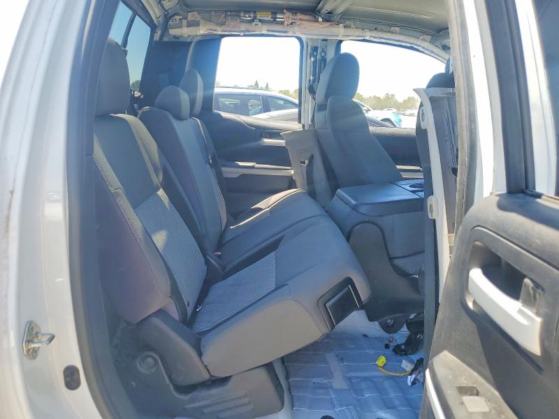 Продаж на аукціоні авто 2017 Toyota Tundra, vin: 5TFUY5F18HX666923, номер лоту: 58274446