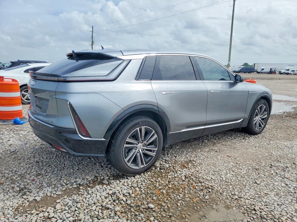 2025 Cadillac Lyriq მანქანა იყიდება აუქციონზე, vin: 1GYKPNRL7SZ306216, აუქციონის ნომერი: 56588466