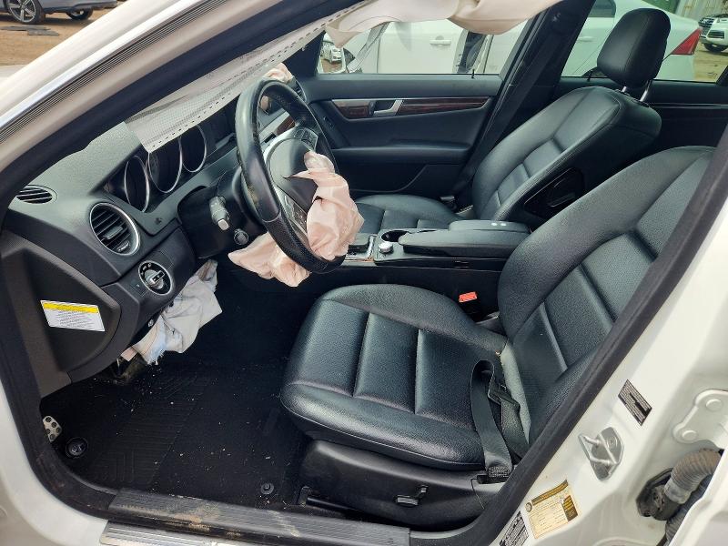 2013 Mercedes-benz C მანქანა იყიდება აუქციონზე, vin: WDDGF8ABXDR273403, აუქციონის ნომერი: 56789006