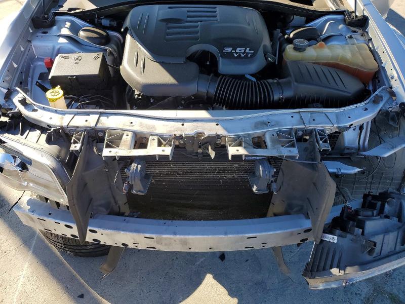 58743546 :رقم المزاد ، 2C3CCABG2MH520081 vin ، 2021 Chrysler 300 مزاد بيع