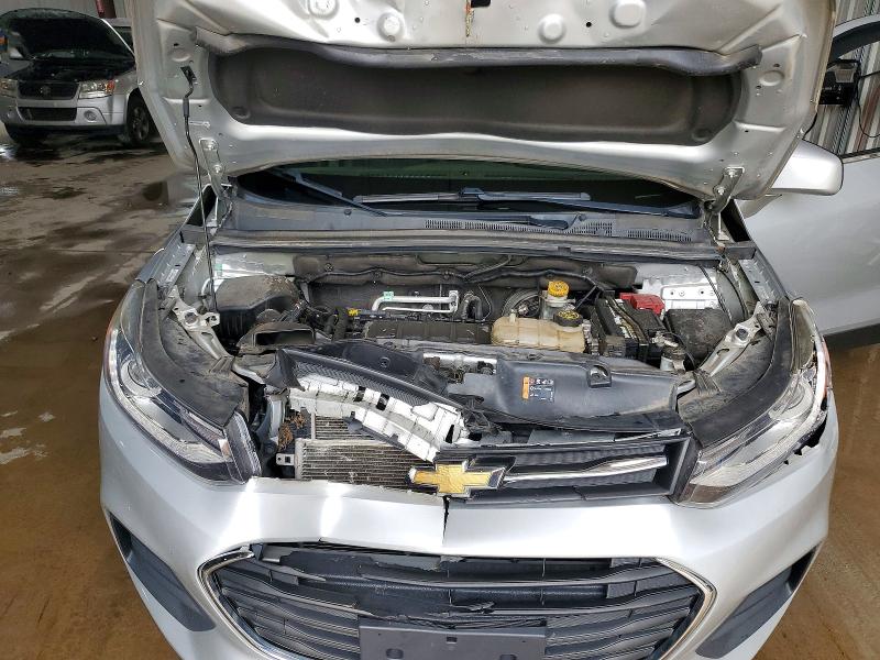 57522186 :رقم المزاد ، 3GNCJPSB9JL336758 vin ، 2018 Chevrolet Trax مزاد بيع