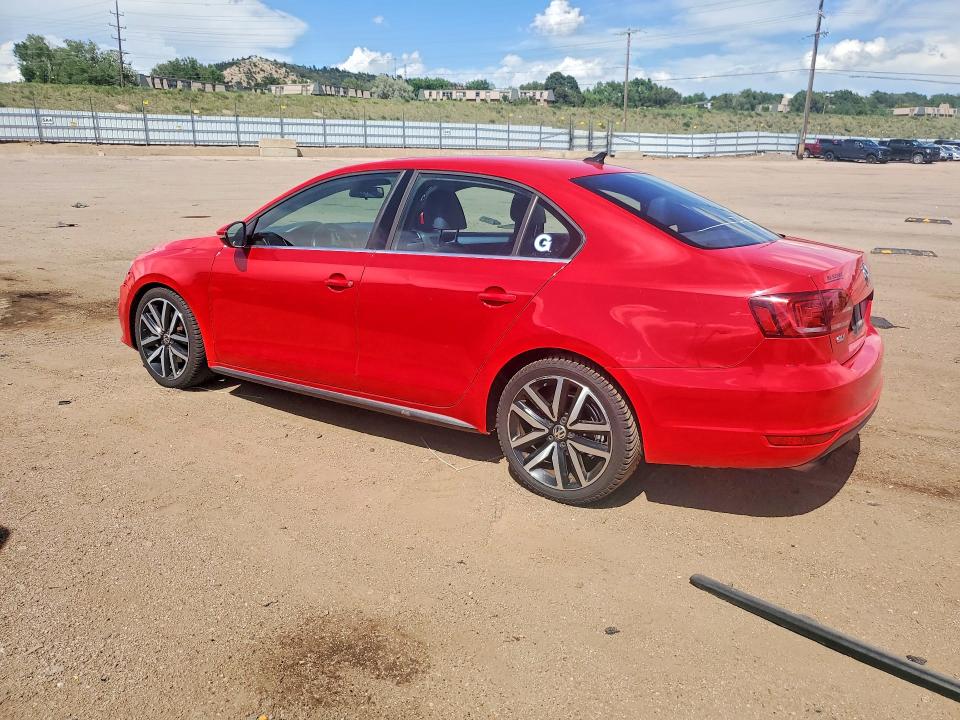 56783896 :رقم المزاد ، 3VW5S7AJ2DM291777 vin ، 2013 Volkswagen Jetta مزاد بيع