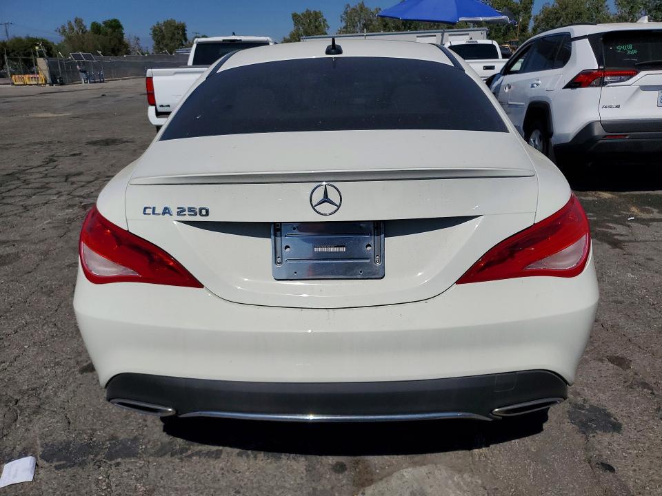 2018 Mercedes-benz Cla მანქანა იყიდება აუქციონზე, vin: WDDSJ4EB5JN521166, აუქციონის ნომერი: 57273806