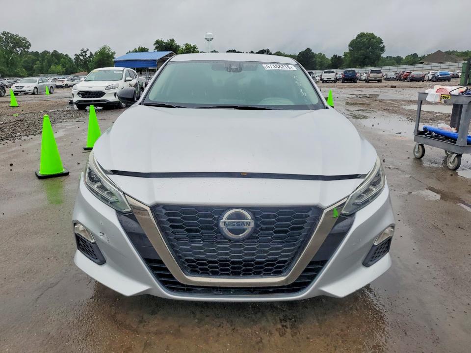 Продажа на аукционе авто 2020 Nissan Altima, vin: 1N4BL4CV4LC262871, номер лота: 57438216