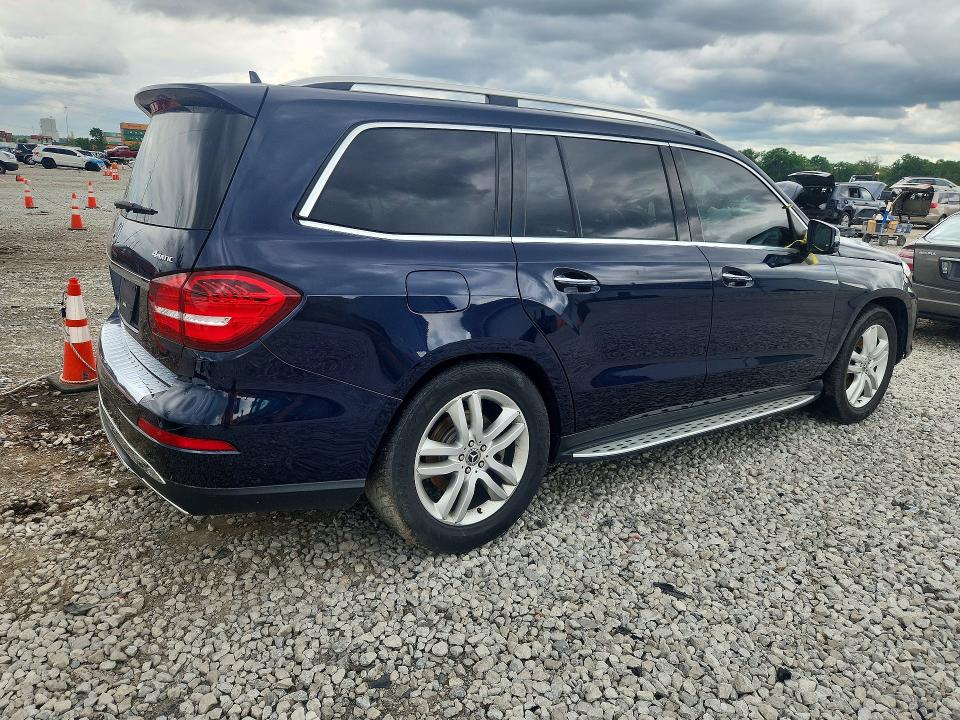 55021426 :رقم المزاد ، 4JGDF6EE1HA947654 vin ، 2017 Mercedes-benz Gls مزاد بيع