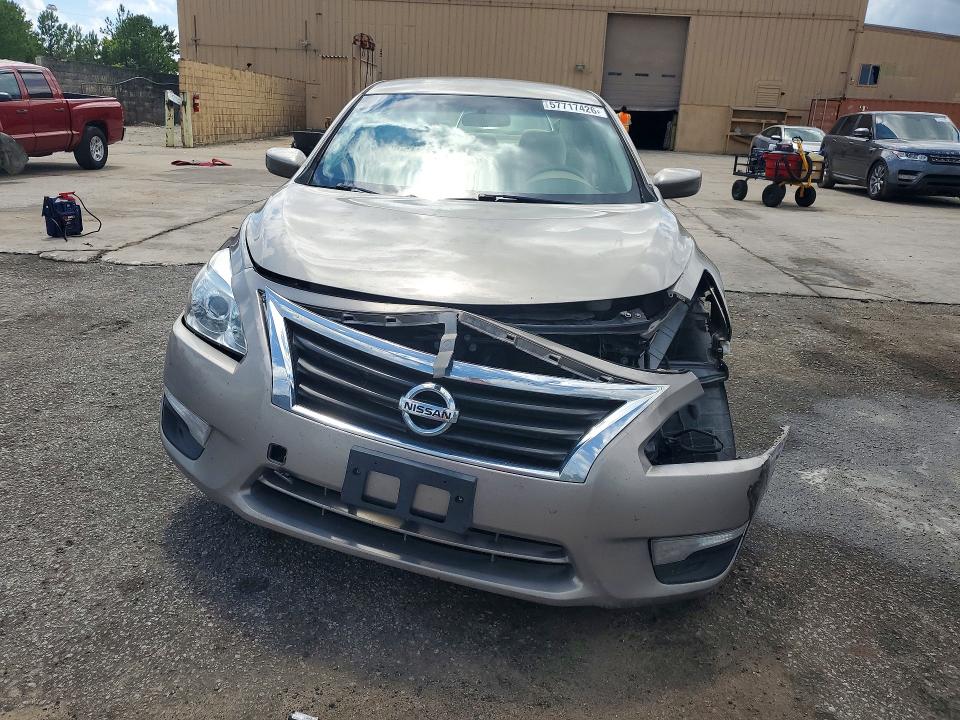 2013 Nissan Altima მანქანა იყიდება აუქციონზე, vin: 1N4AL3AP6DC257764, აუქციონის ნომერი: 57717426