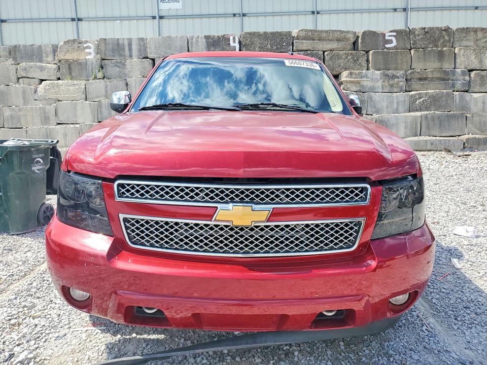2014 Chevrolet Suburban მანქანა იყიდება აუქციონზე, vin: 1GNSKKE7XER186502, აუქციონის ნომერი: 56607336