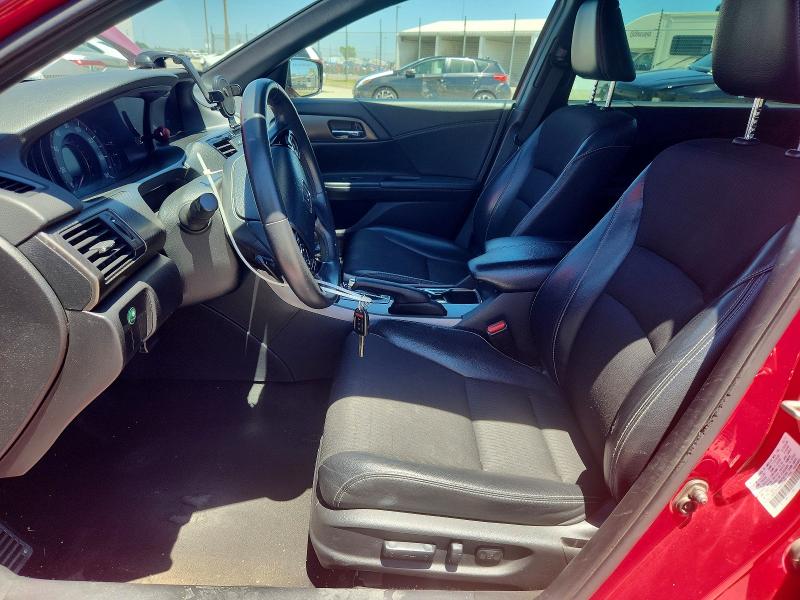 Продажа на аукционе авто 2017 Honda Accord, vin: 1HGCR2F52HA202086, номер лота: 58470666