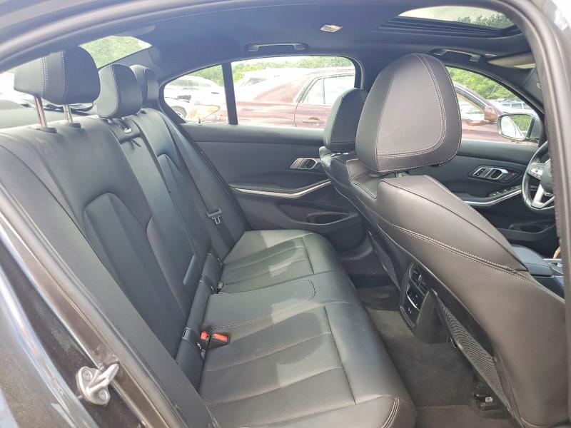 2022 Bmw 330xi მანქანა იყიდება აუქციონზე, vin: 3MW5R7J09N8C51676, აუქციონის ნომერი: 57040256