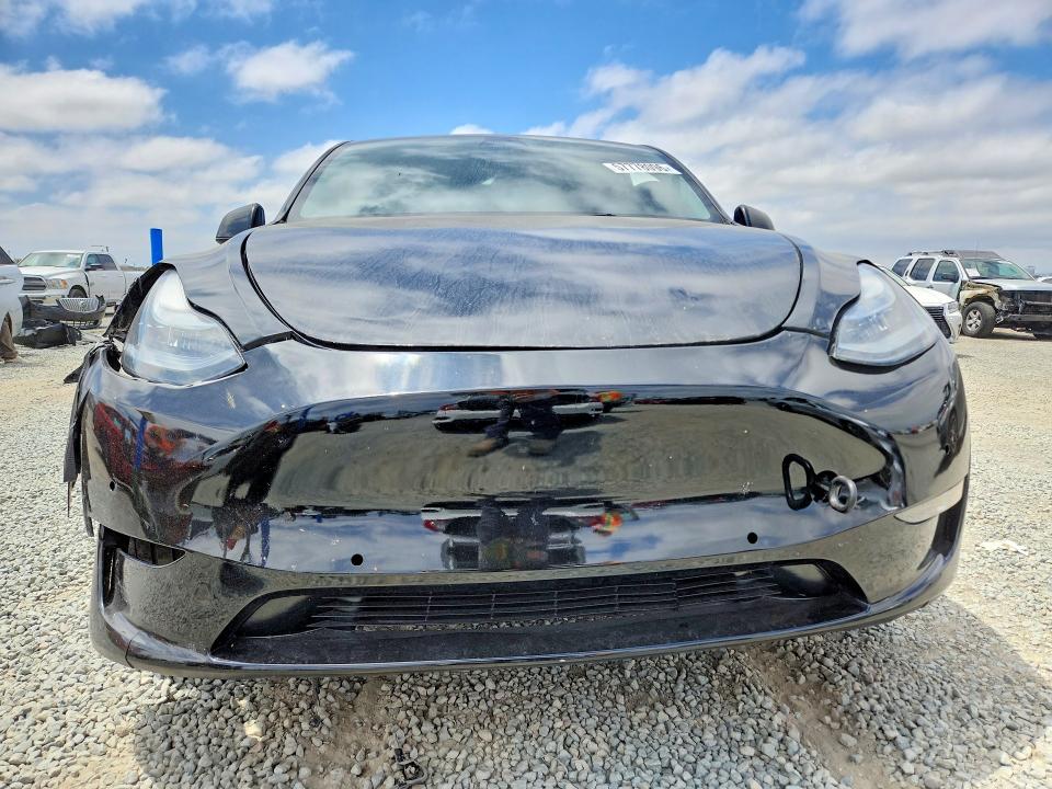 57778096 :رقم المزاد ، 7SAYGAEE2PF615575 vin ، 2023 Tesla Model Y مزاد بيع