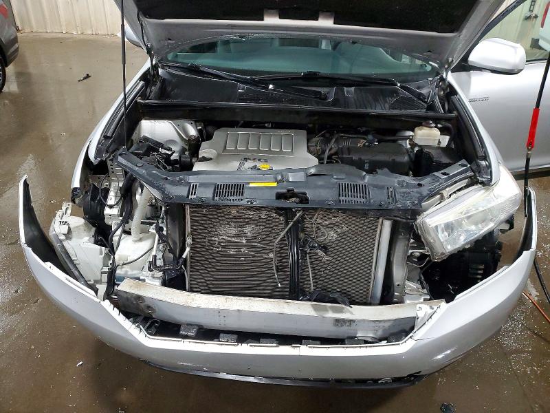 2013 Toyota Highlander მანქანა იყიდება აუქციონზე, vin: 5TDDK3EH8DS216015, აუქციონის ნომერი: 57588776