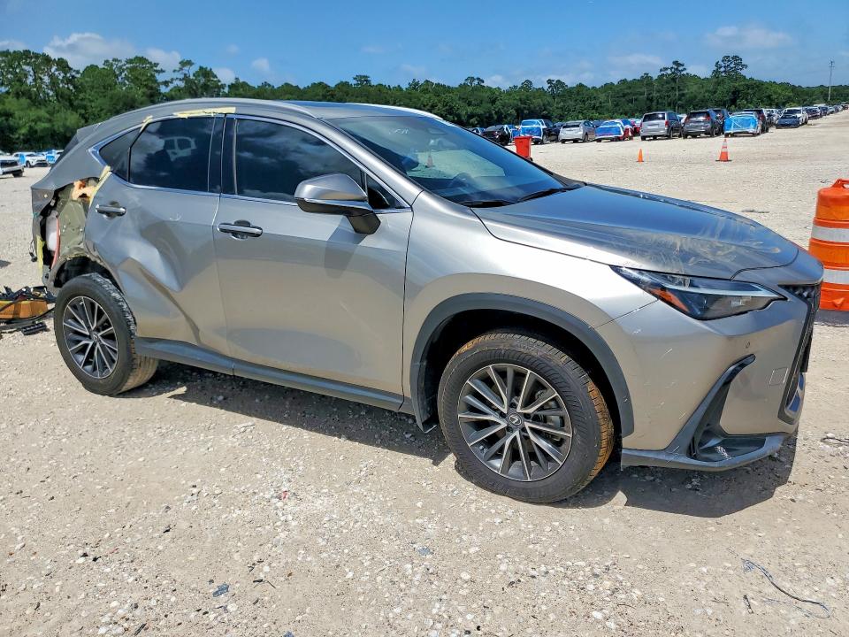 57686206 :رقم المزاد ، 2T2GGCEZ8PC020026 vin ، 2023 Lexus Nx مزاد بيع