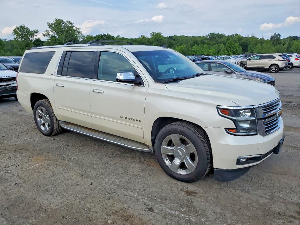 58680936 :رقم المزاد ، 1GNSKKKC1FR285969 vin ، 2015 Chevrolet Suburban مزاد بيع