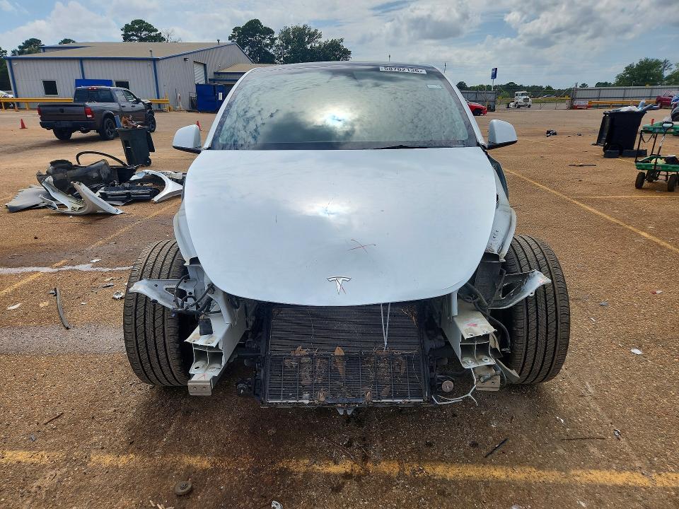 Продаж на аукціоні авто 2023 Tesla Model Y, vin: 7SAYGDEE4PA093630, номер лоту: 58702136