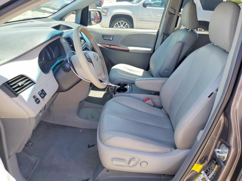 2012 Toyota Sienna მანქანა იყიდება აუქციონზე, vin: 5TDYK3DC0CS271029, აუქციონის ნომერი: 57170856