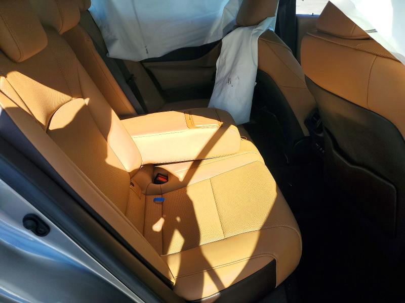57172226 :رقم المزاد ، 58ADZ1B1XMU099545 vin ، 2021 Lexus Es 350 مزاد بيع