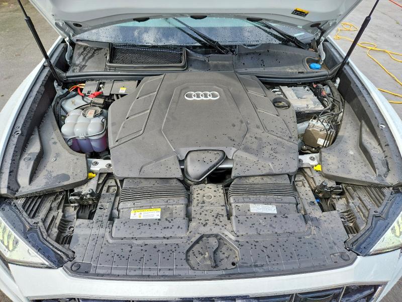 57359696 :رقم المزاد ، WA1FVAF15MD022943 vin ، 2021 Audi Q8 مزاد بيع