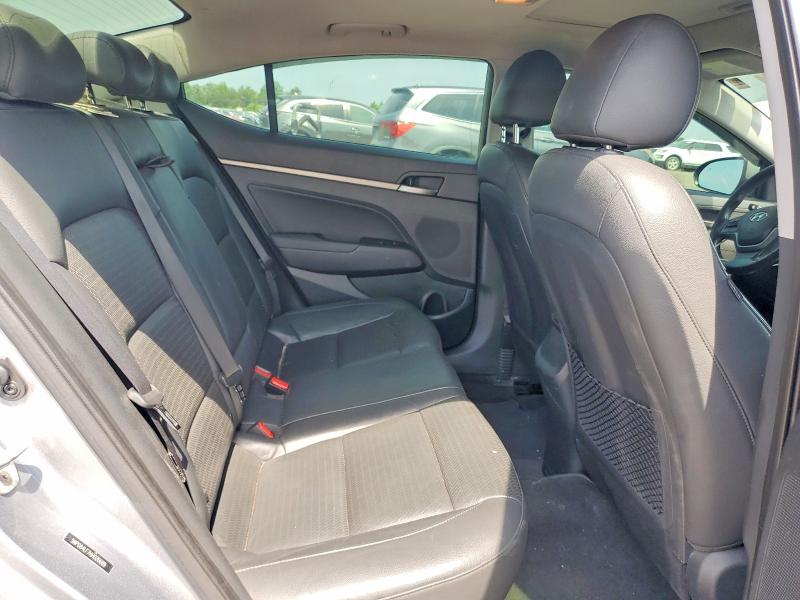55943236 :رقم المزاد ، 5NPD84LF7HH026689 vin ، 2017 Hyundai Elantra مزاد بيع