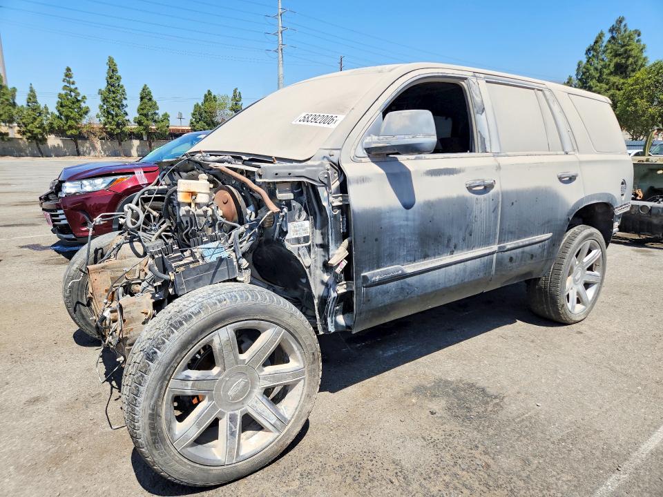 Продажа на аукционе авто 2017 Cadillac Escalade, vin: 1GYS4BKJ3HR199402, номер лота: 58392006