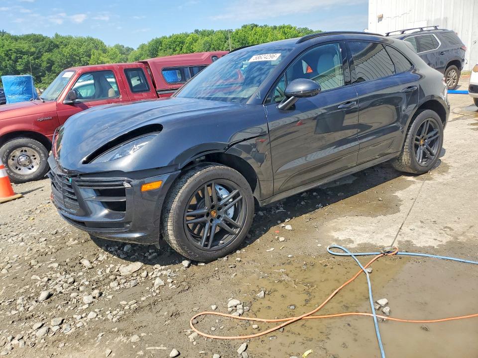 58624296 :رقم المزاد ، WP1AF2A5XMLB60544 vin ، 2021 Porsche Macan مزاد بيع