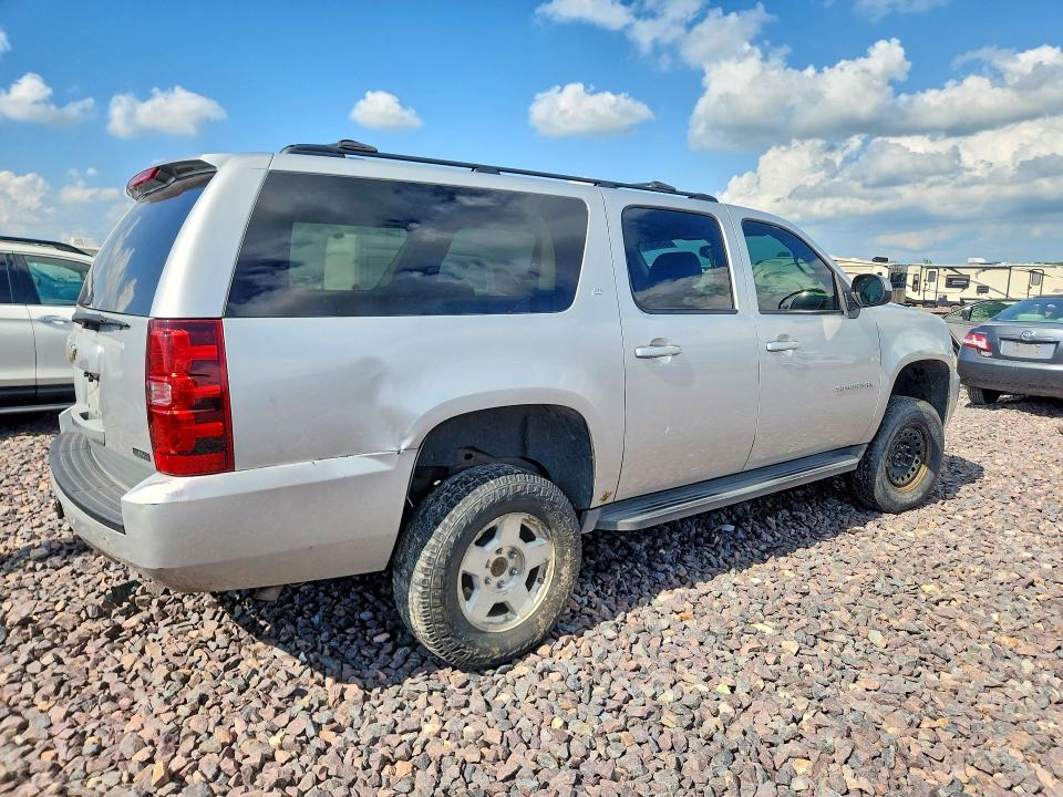 Продажа на аукционе авто 2010 Chevrolet Suburban, vin: 1GNUKJE38AR244469, номер лота: 55494506