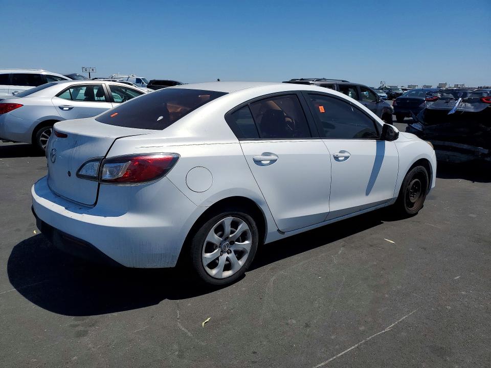 Продажа на аукционе авто 2010 Mazda 3, vin: JM1BL1SF2A1271175, номер лота: 57032406