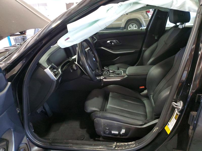 56120286 :رقم المزاد ، 3MW5R1J09L8B12111 vin ، 2020 Bmw 330i مزاد بيع