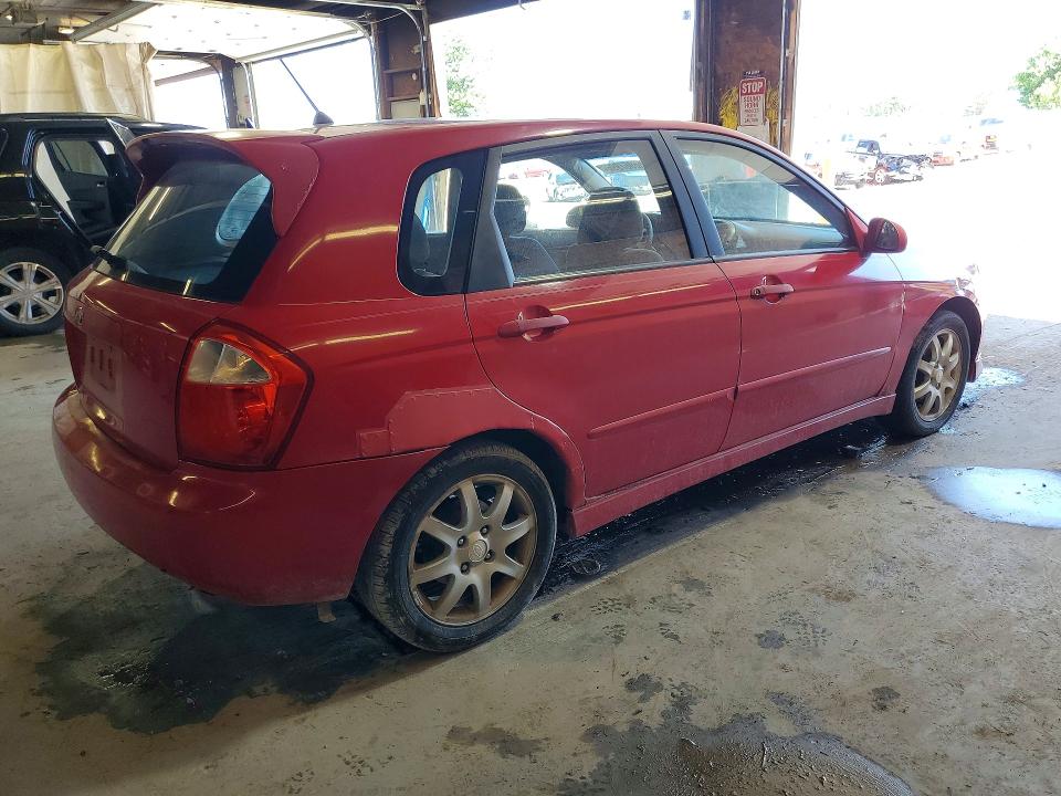 56967996 :رقم المزاد ، KNAFE161365244901 vin ، 2006 Kia Spectra مزاد بيع