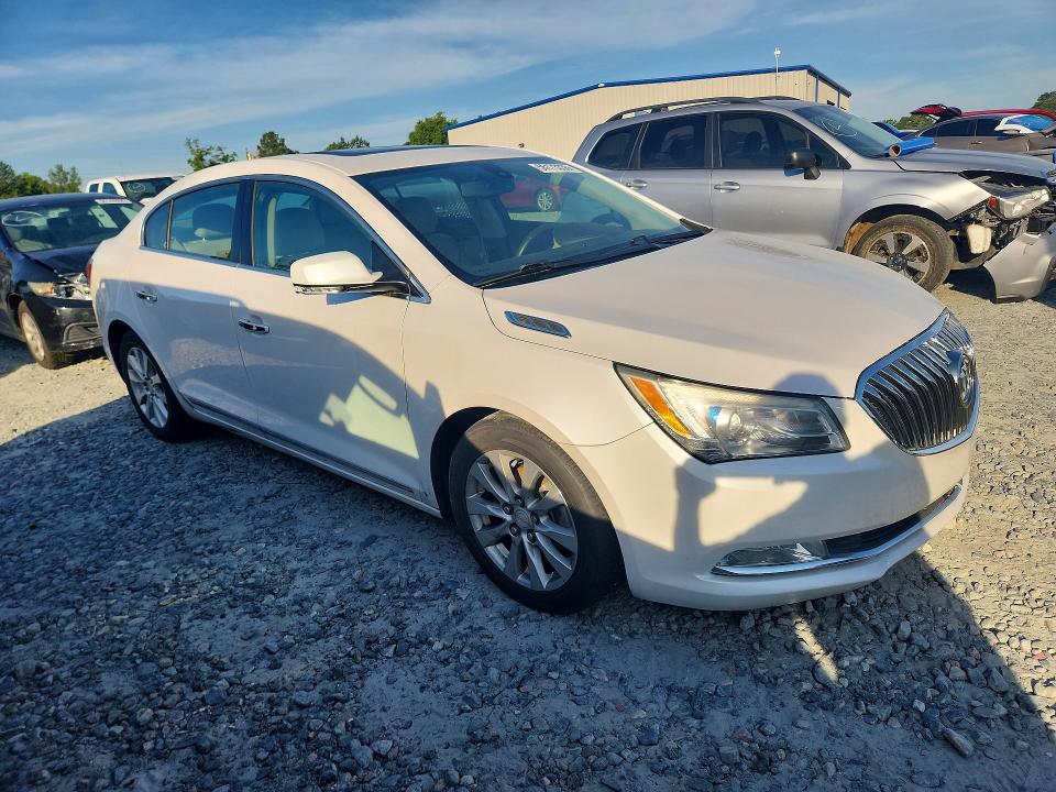 2015 Buick Lacrosse მანქანა იყიდება აუქციონზე, vin: 1G4GB5GR1FF273105, აუქციონის ნომერი: 56173336