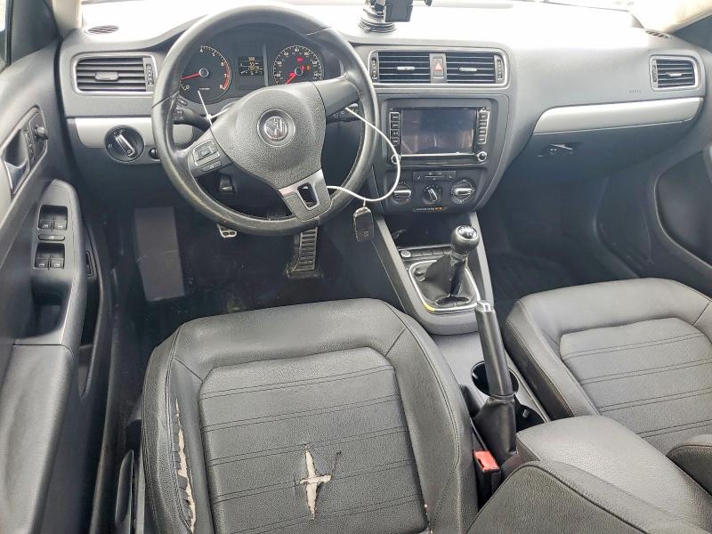 55001856 :رقم المزاد ، 3VWGZ7AJ8BM319454 vin ، 2011 Volkswagen Jetta مزاد بيع