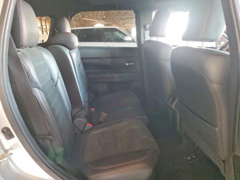 57852836 :رقم المزاد ، JA4AD3A37LZ036331 vin ، 2020 Mitsubishi Outlander مزاد بيع