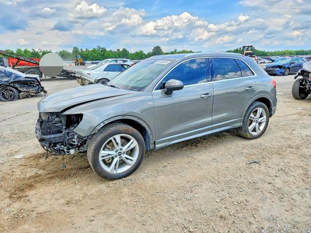 2021 Audi Q3 მანქანა იყიდება აუქციონზე, vin: WA1DECF37M1020469, აუქციონის ნომერი: 58750676