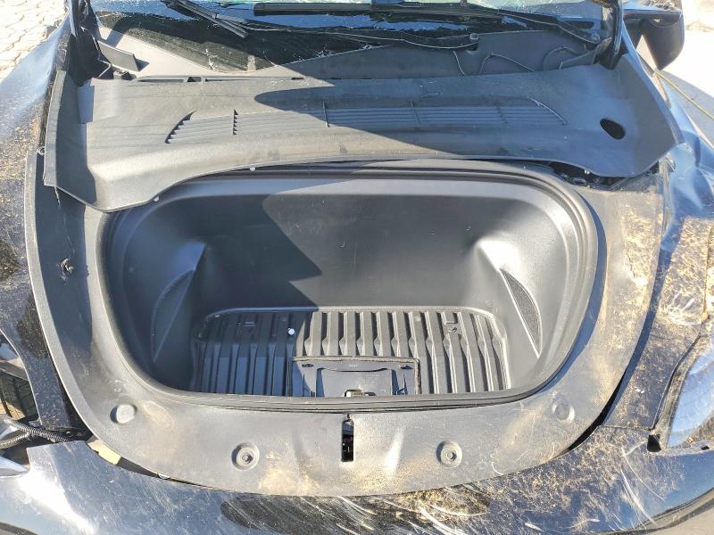 2025 Tesla Model Y მანქანა იყიდება აუქციონზე, vin: 7SAYGAEE5SF255243, აუქციონის ნომერი: 59282156