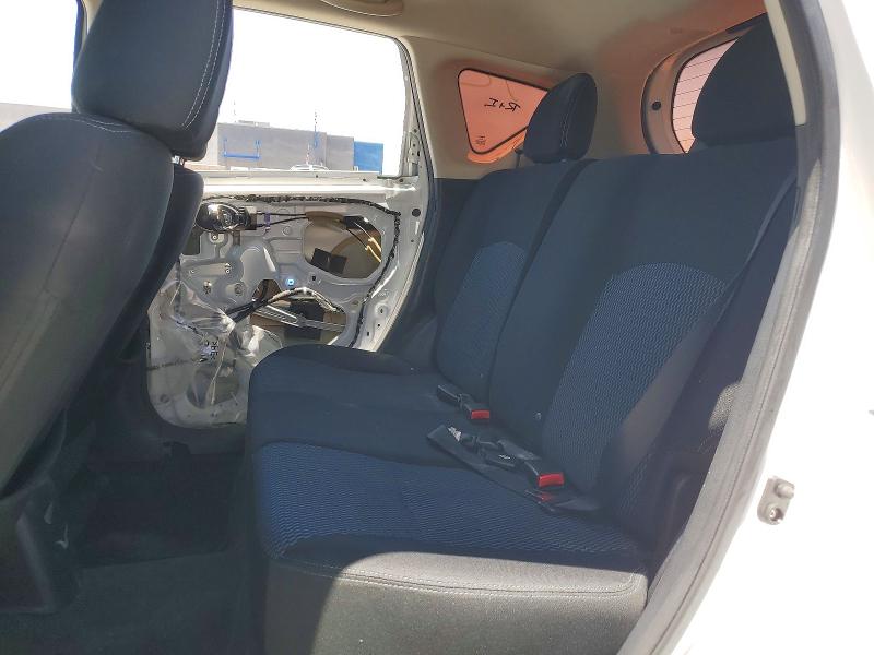 56043176 :رقم المزاد ، 3N1CE2CP9FL419451 vin ، 2015 Nissan Versa Note مزاد بيع