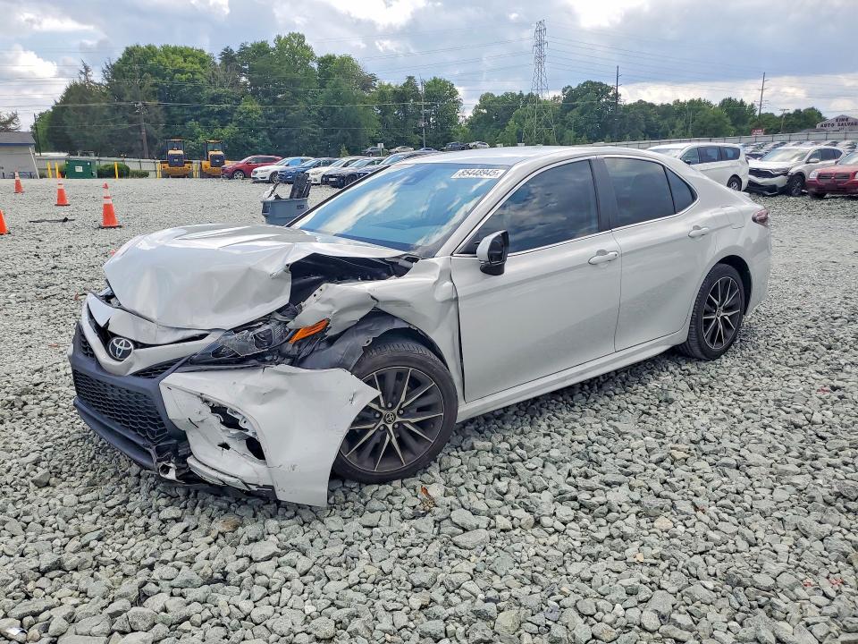 85448945 :رقم المزاد ، 4T1G11AKXRU248131 vin ، 2024 Toyota Camry مزاد بيع